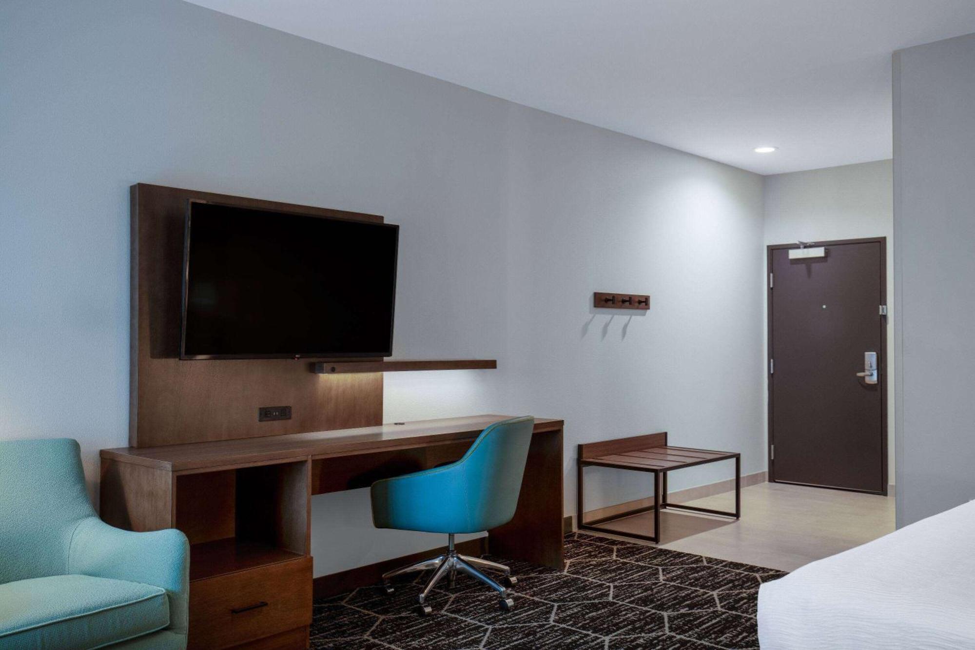La Quinta Inn & Suites By Wyndham Centralia Zewnętrze zdjęcie
