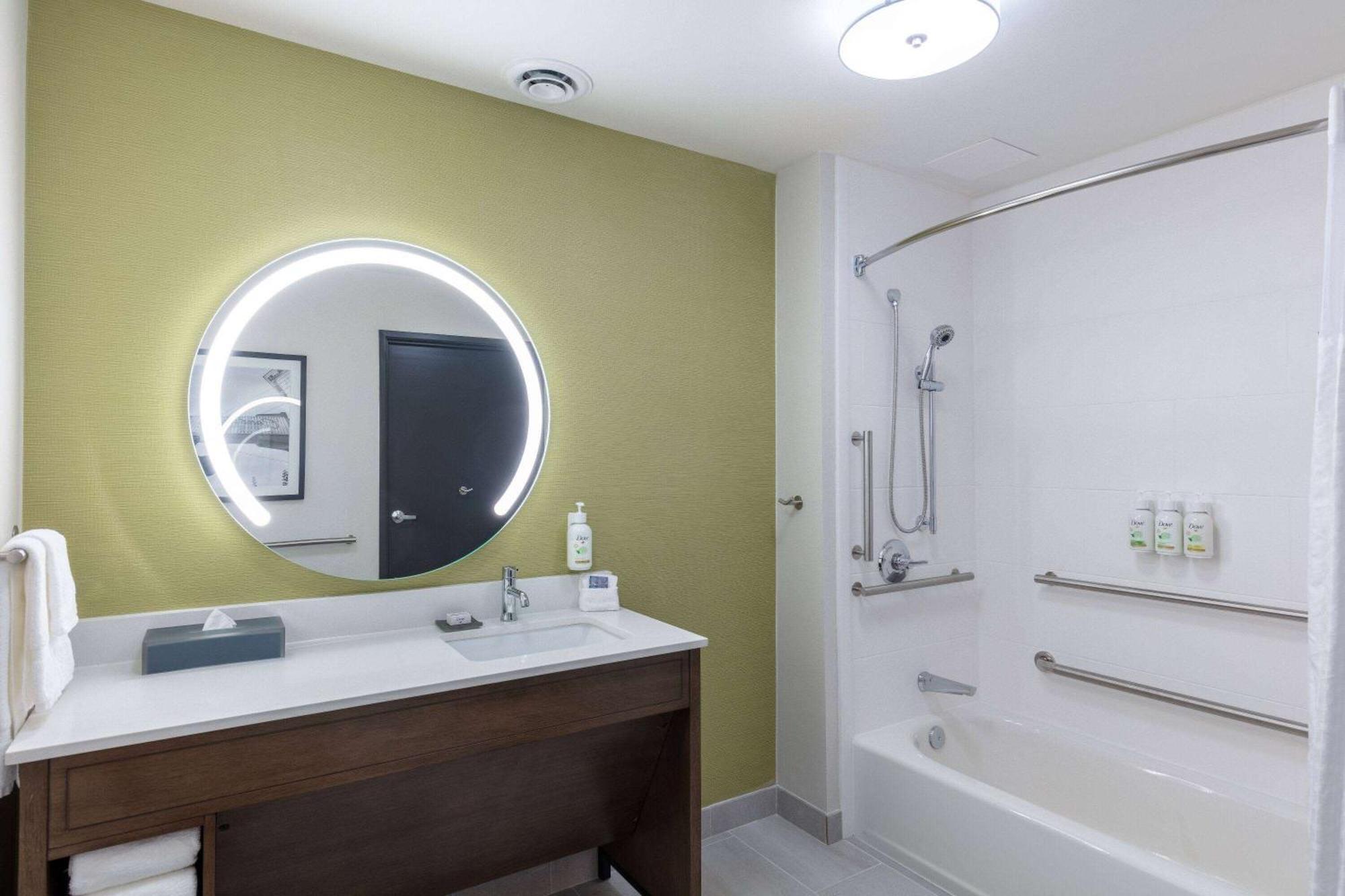 La Quinta Inn & Suites By Wyndham Centralia Zewnętrze zdjęcie