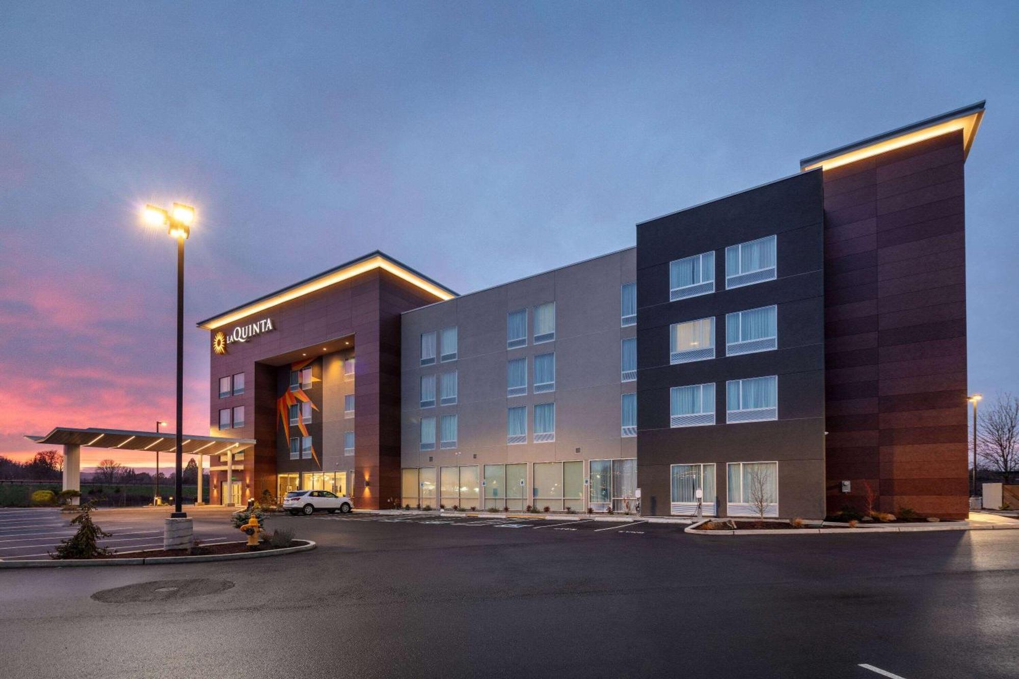 La Quinta Inn & Suites By Wyndham Centralia Zewnętrze zdjęcie